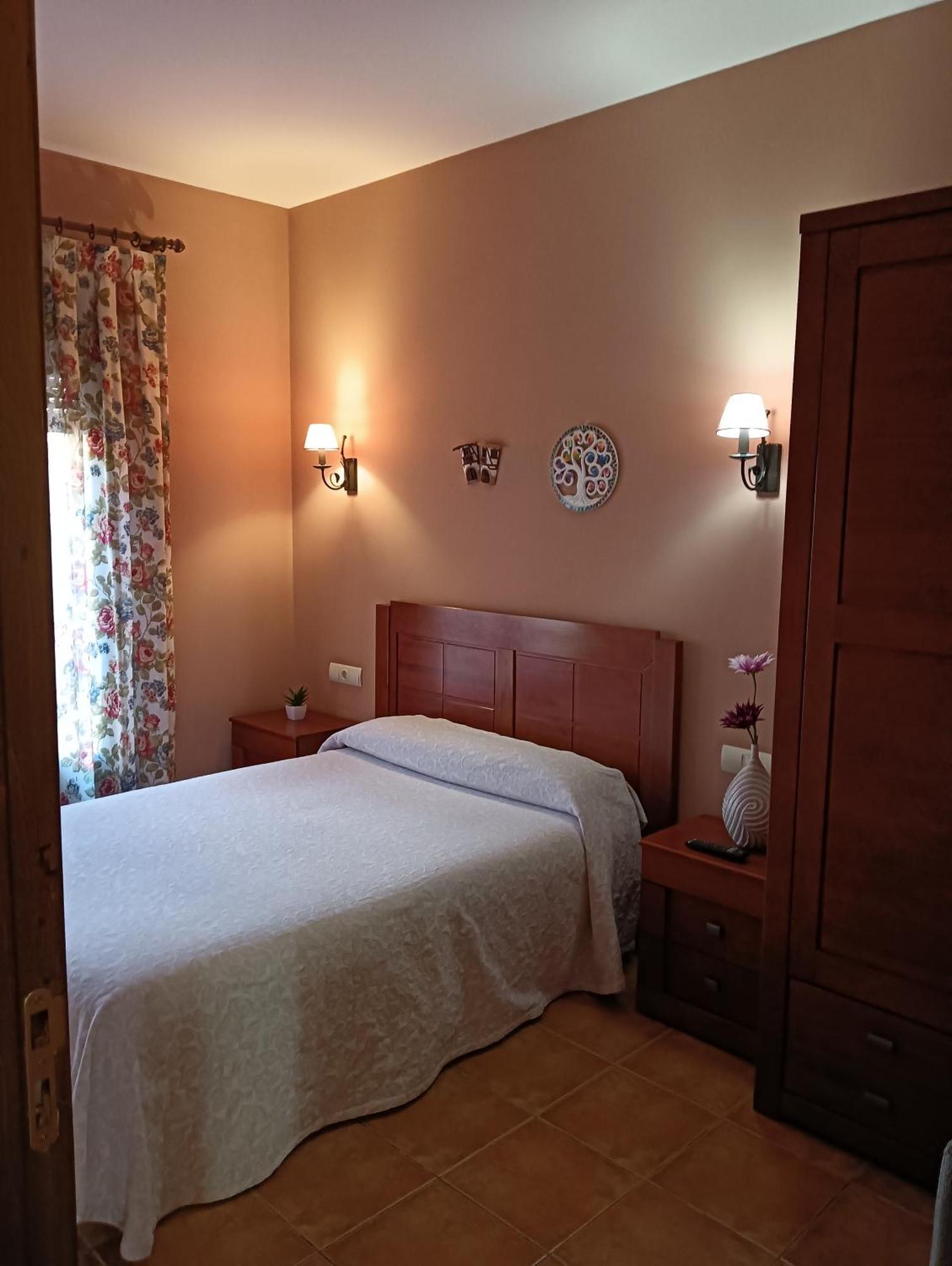 Hostal Sol De La Vega Albarracin Luaran gambar
